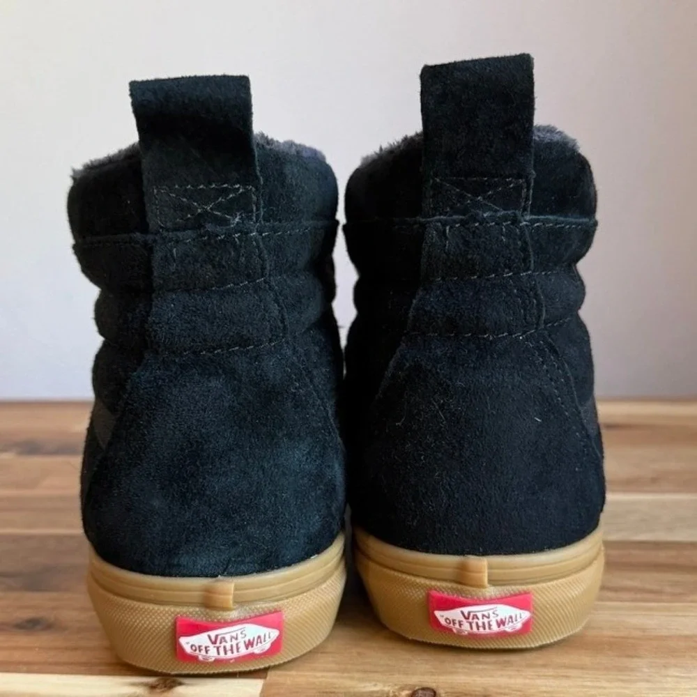 Vans Sk8-Hi MTE-1 All Weather Black Suede with Gum Sole Mens 10